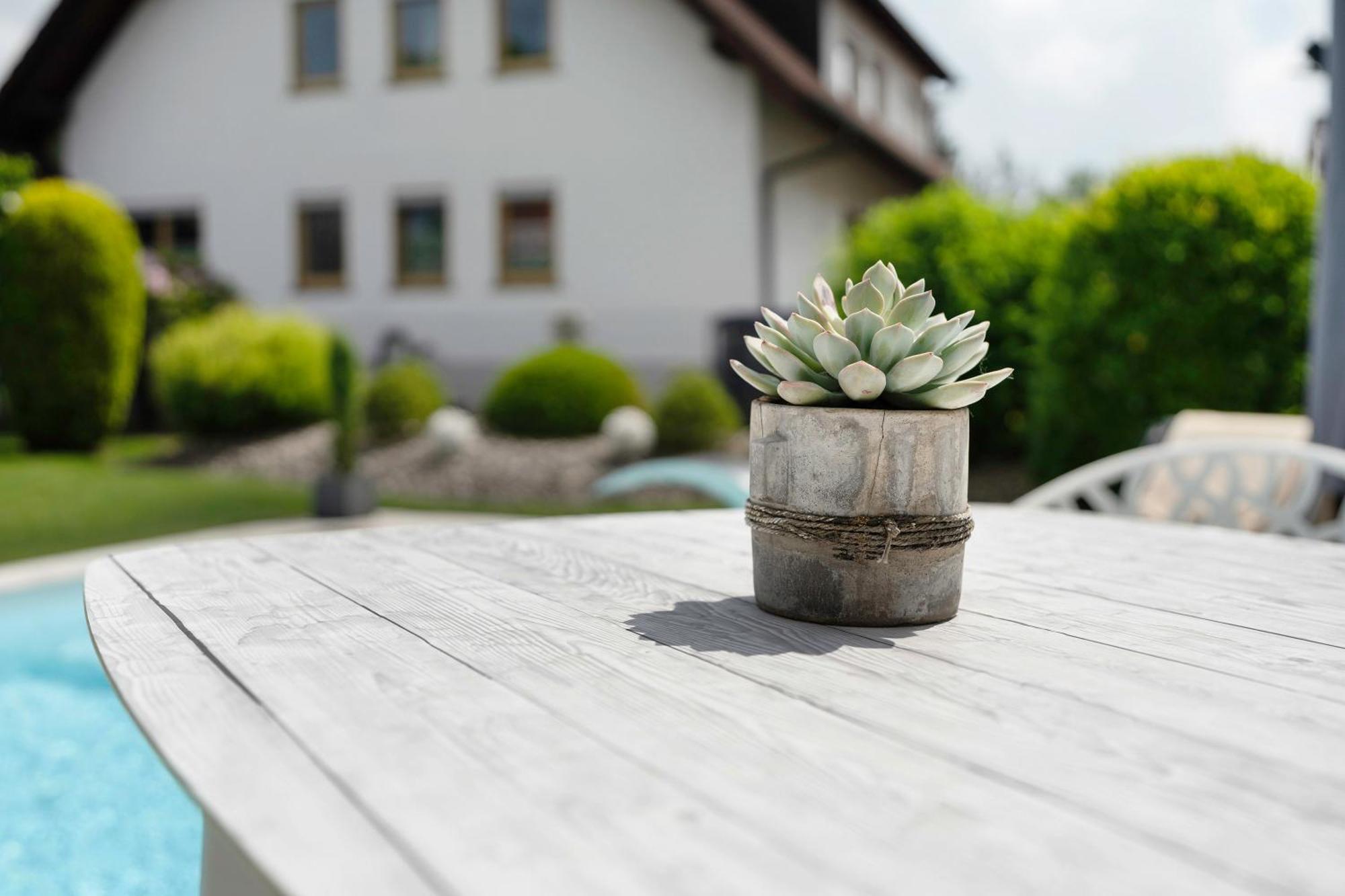 Ferienwohnung Paradies Weier エクステリア 写真